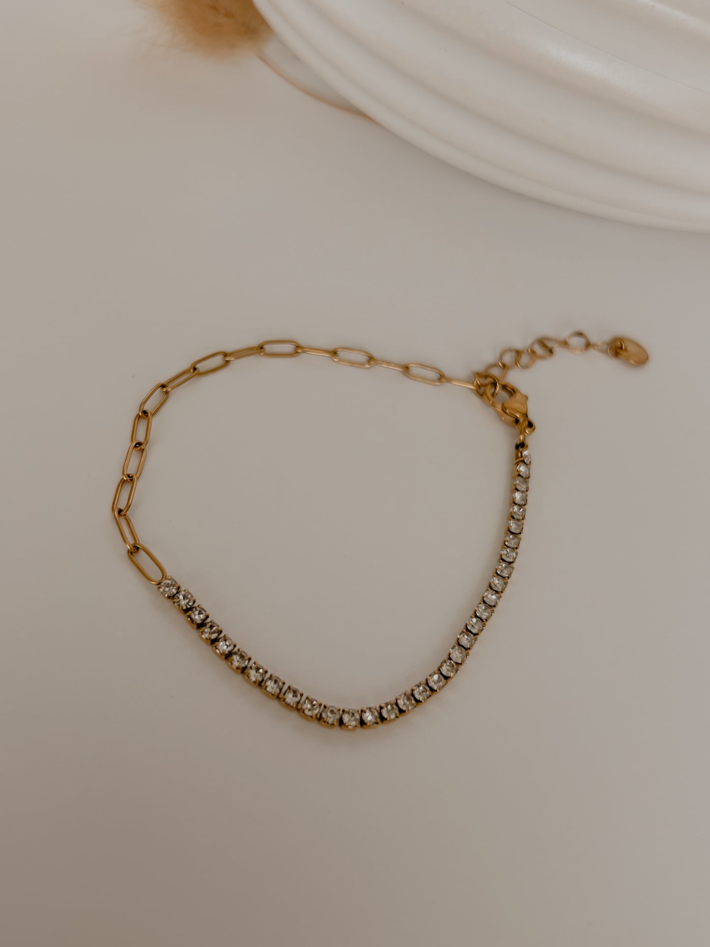 Cate Paperclip Bracelet