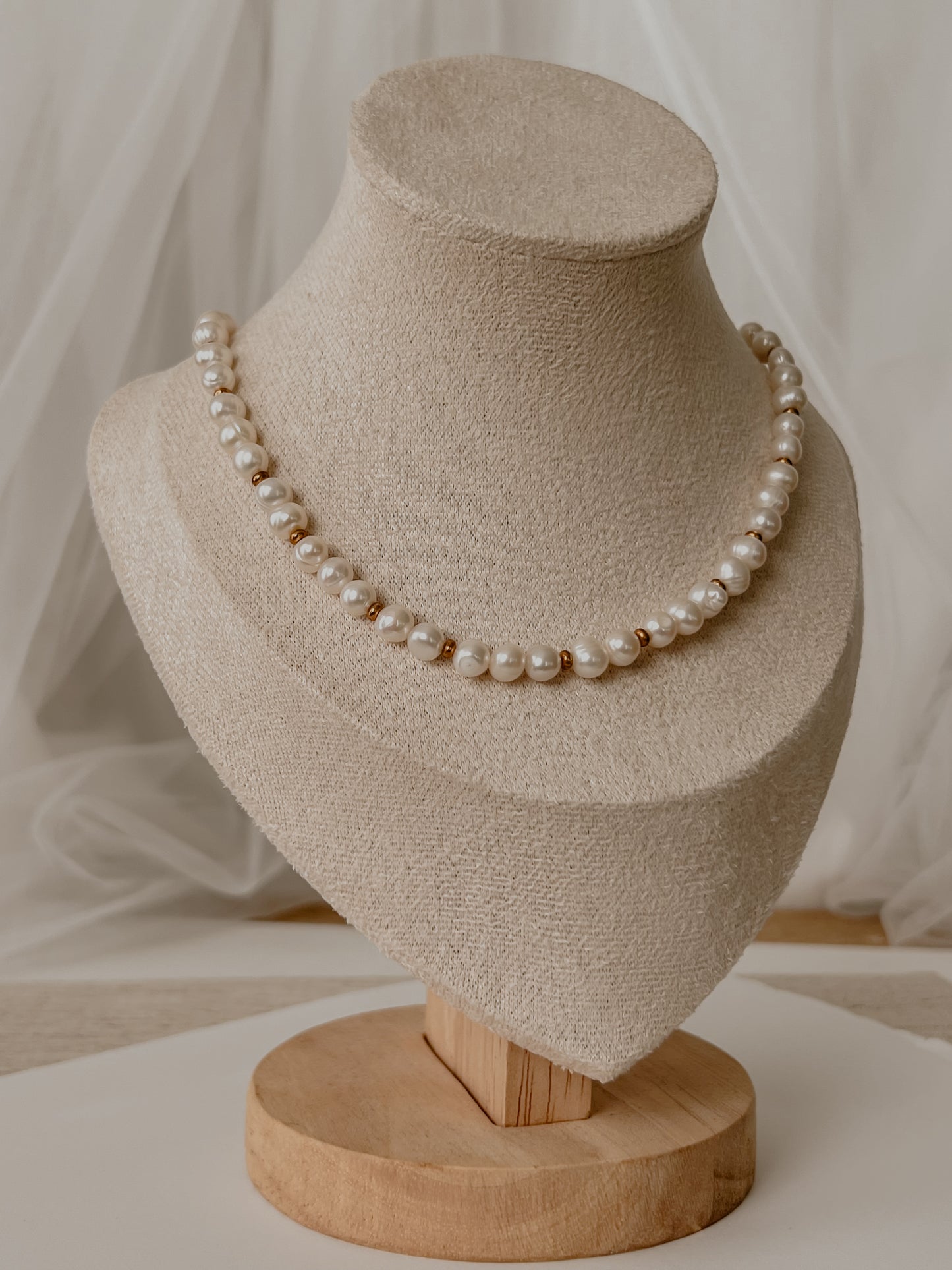 Blanca Pearl Choker