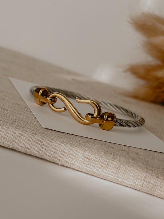 Demi Hook Bangle