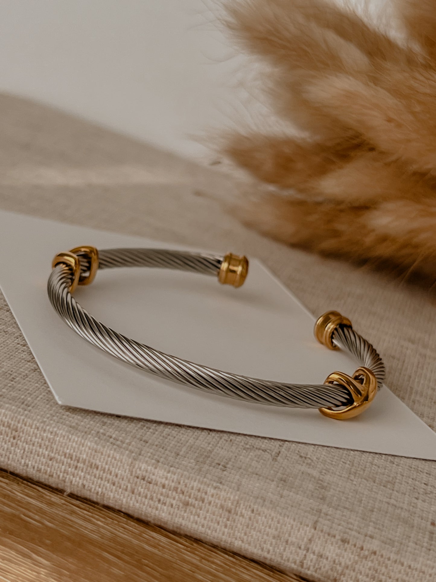 Alicia Doble Star Bangle