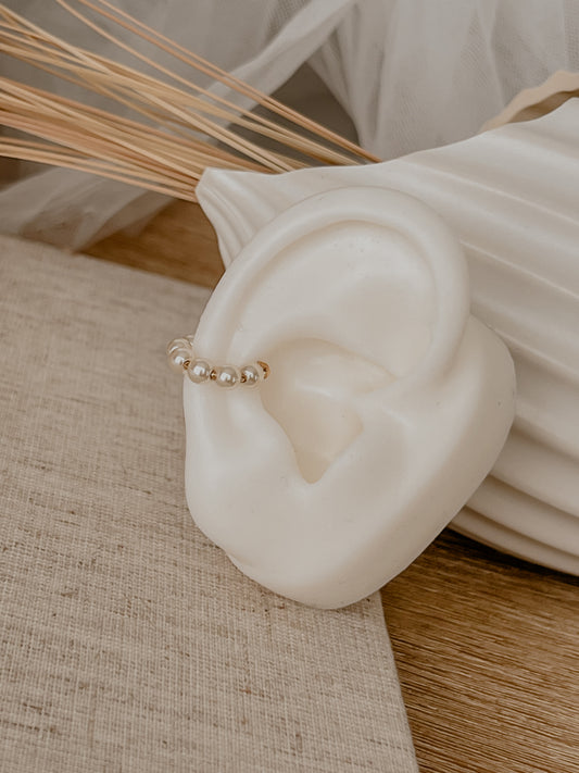 Julia Simple Pearl Ear Cuff