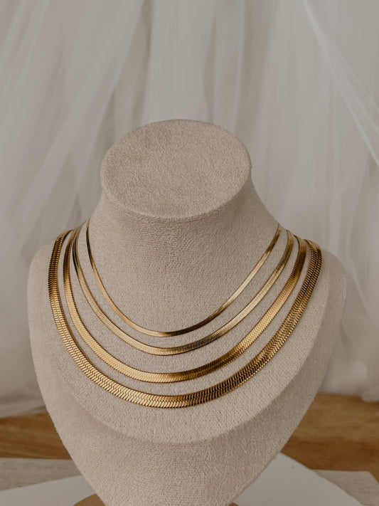Cleo Herringbone Necklace
