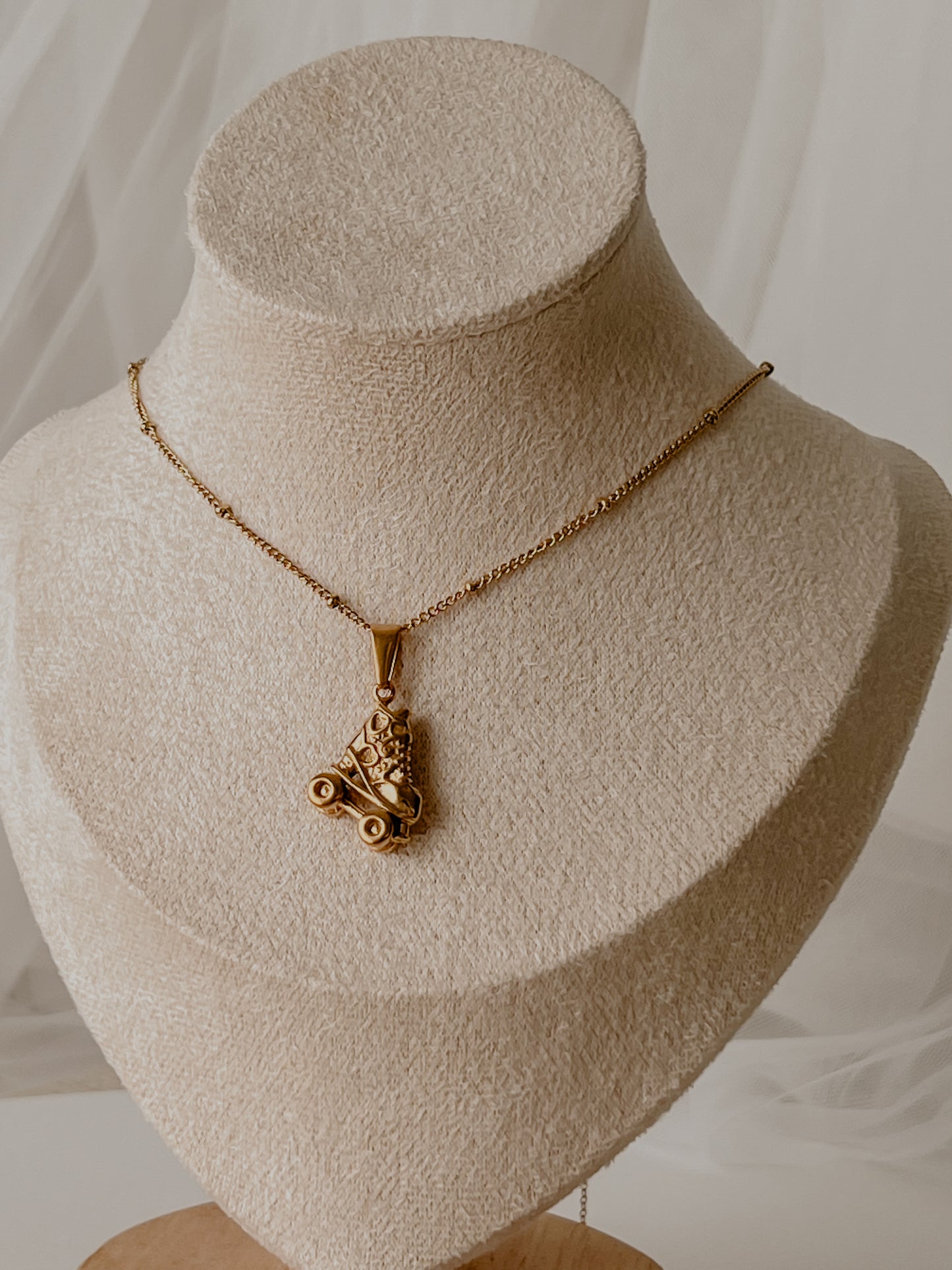 Kylie Roller Necklace