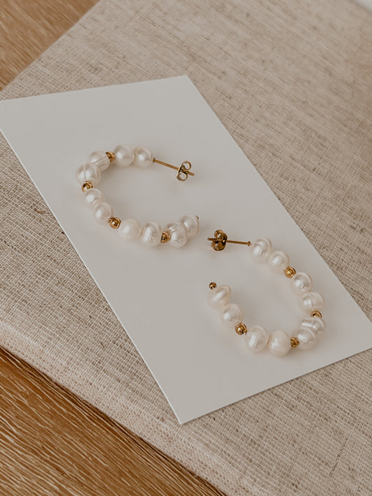Charlotte Pearls Hoops