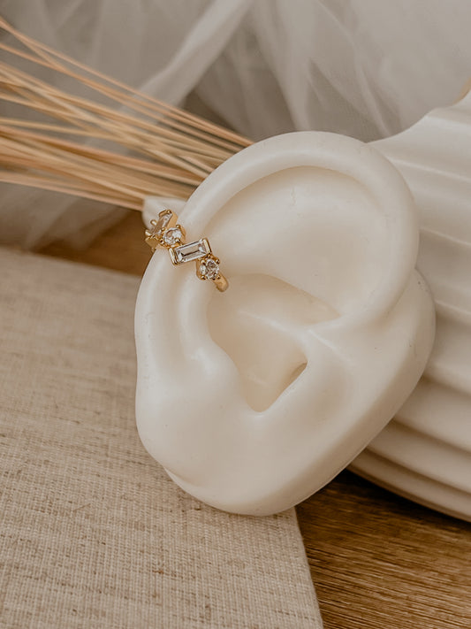 Dua Ear Cuff