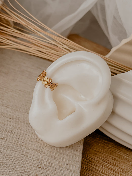 Daisy Ear Cuff