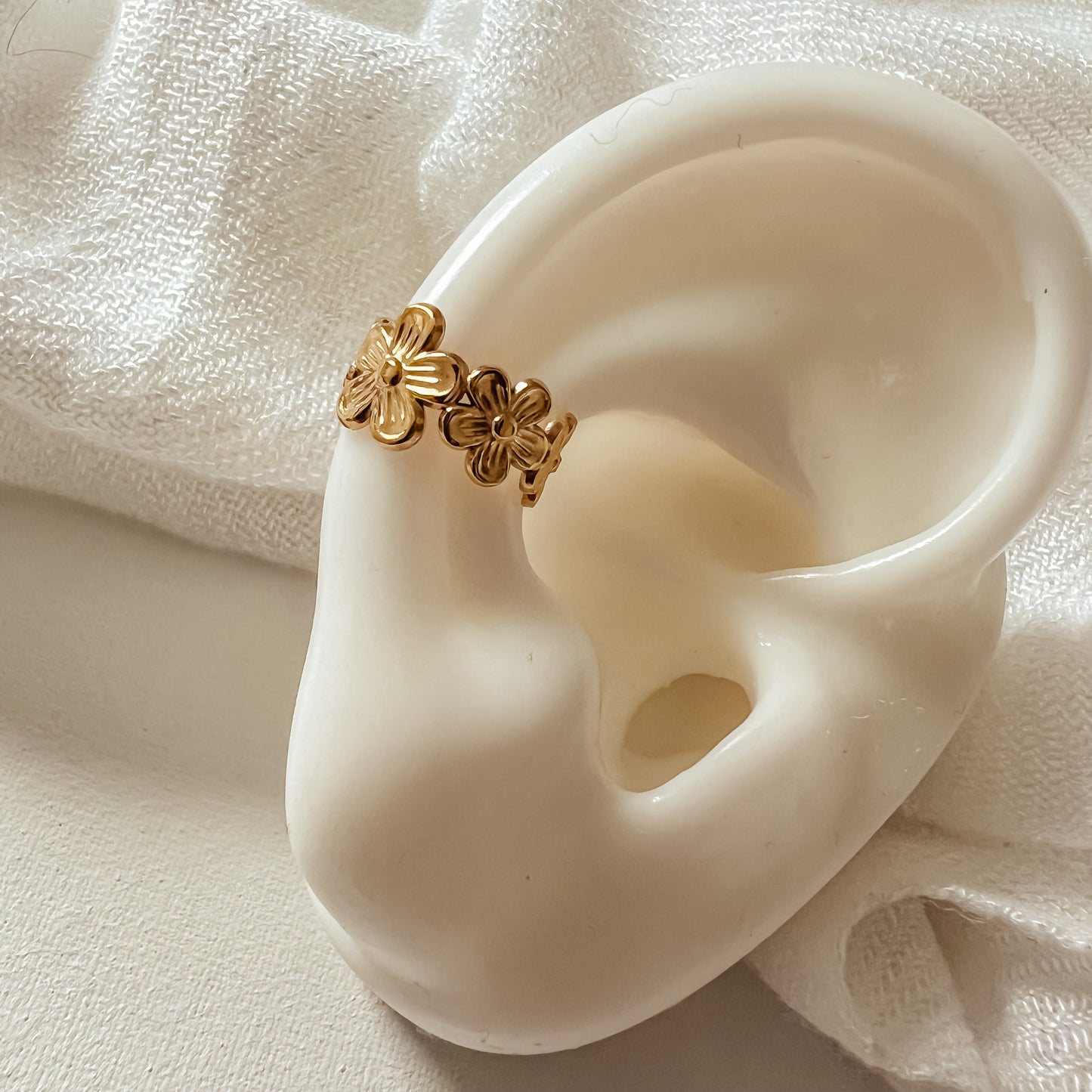 Amelia Ear Cuff