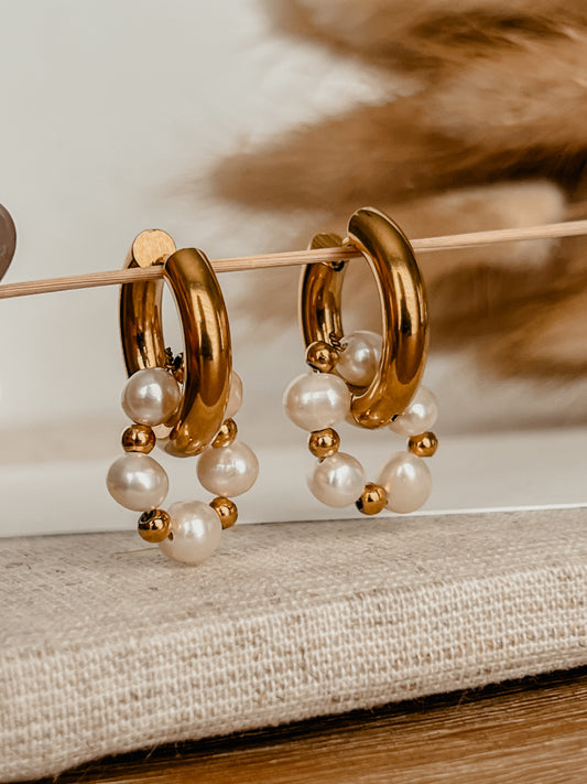 Andriana Pearl Hoops