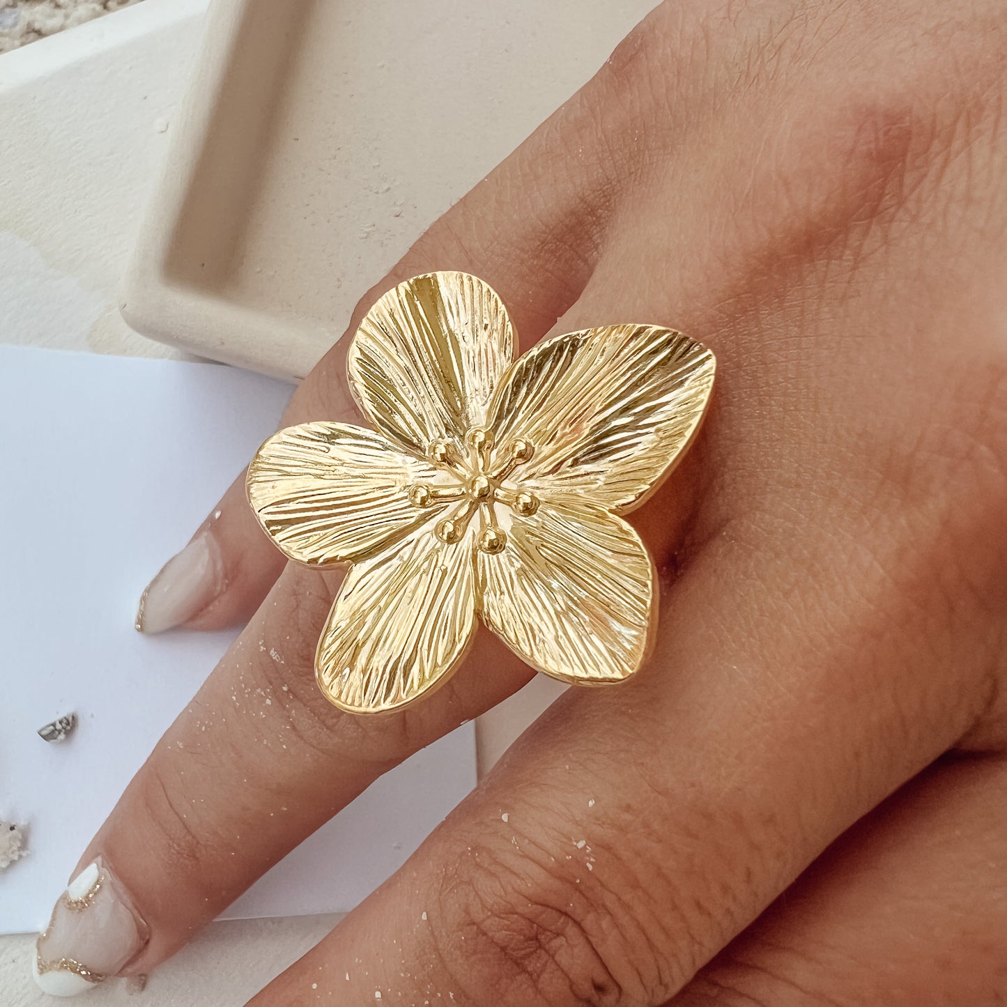 Grecia Flower Ring