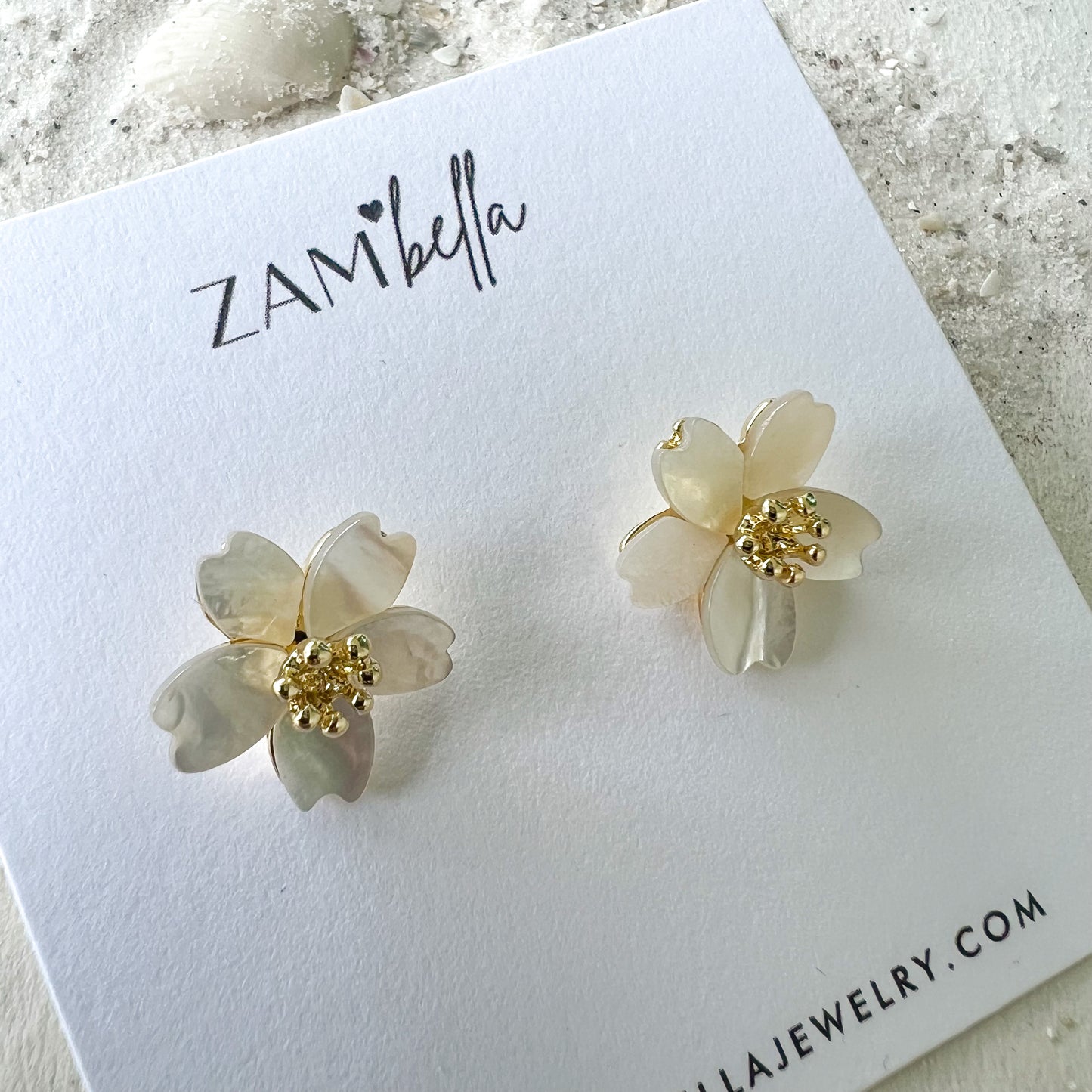 Shell Flower Stud