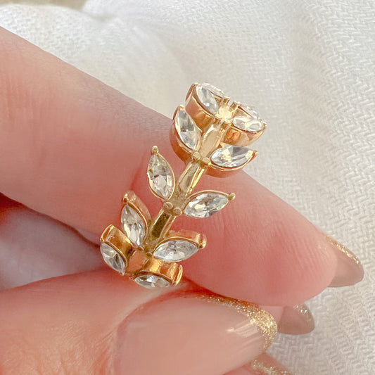 Gianna Leaf Ring