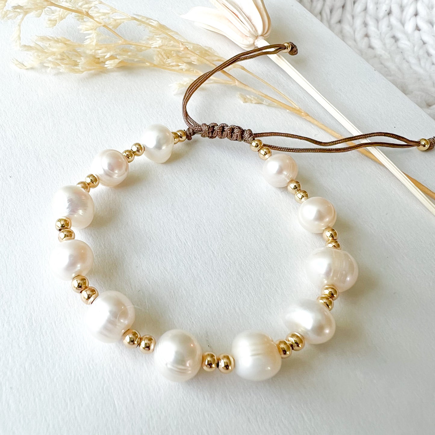 Lolita Pearls Bracelet