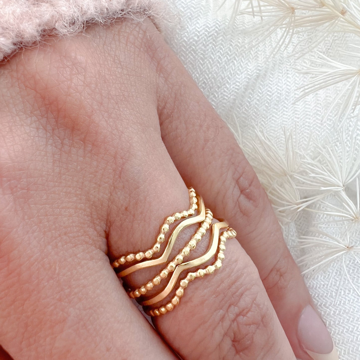 Tirza Wave Ring