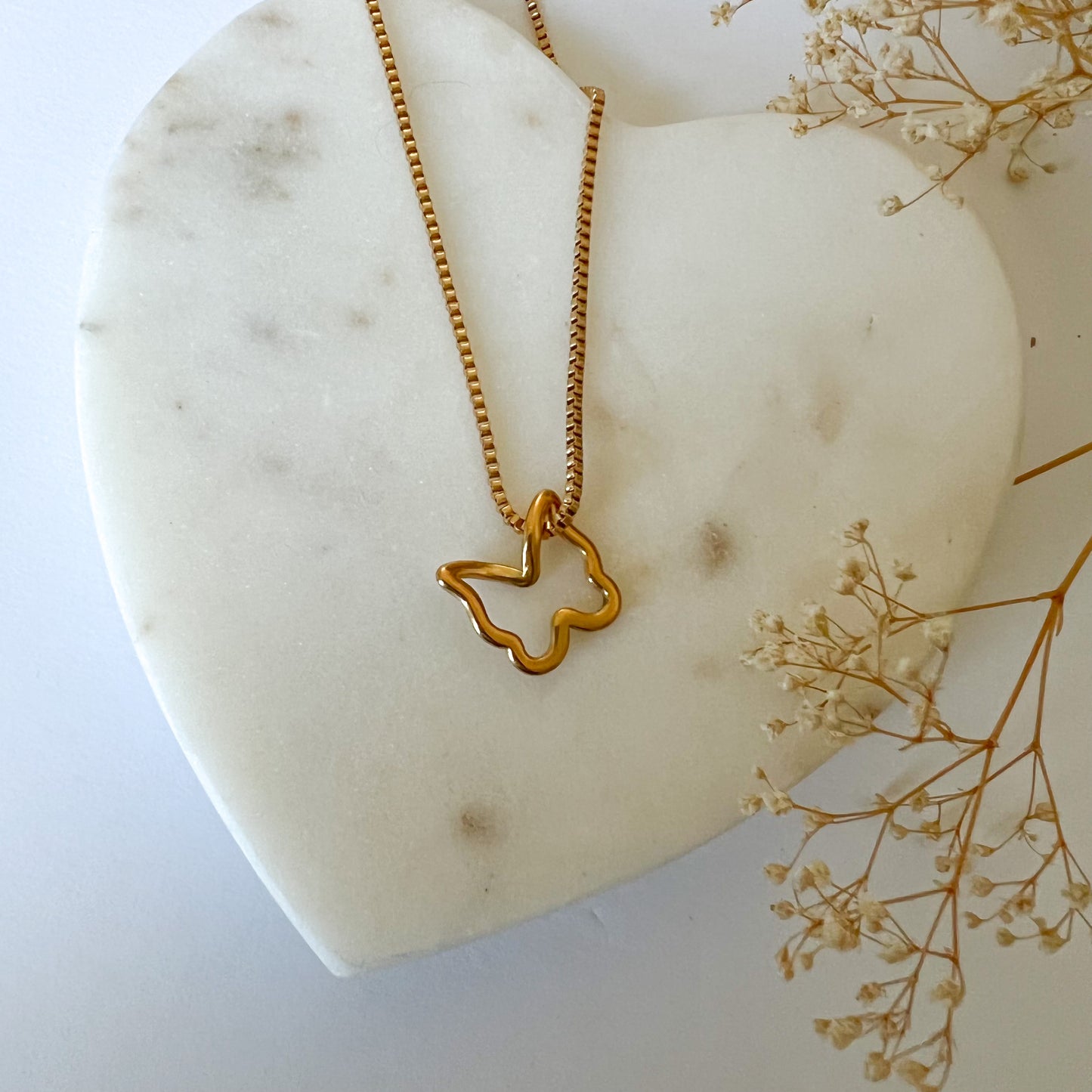 Silhouette Necklace