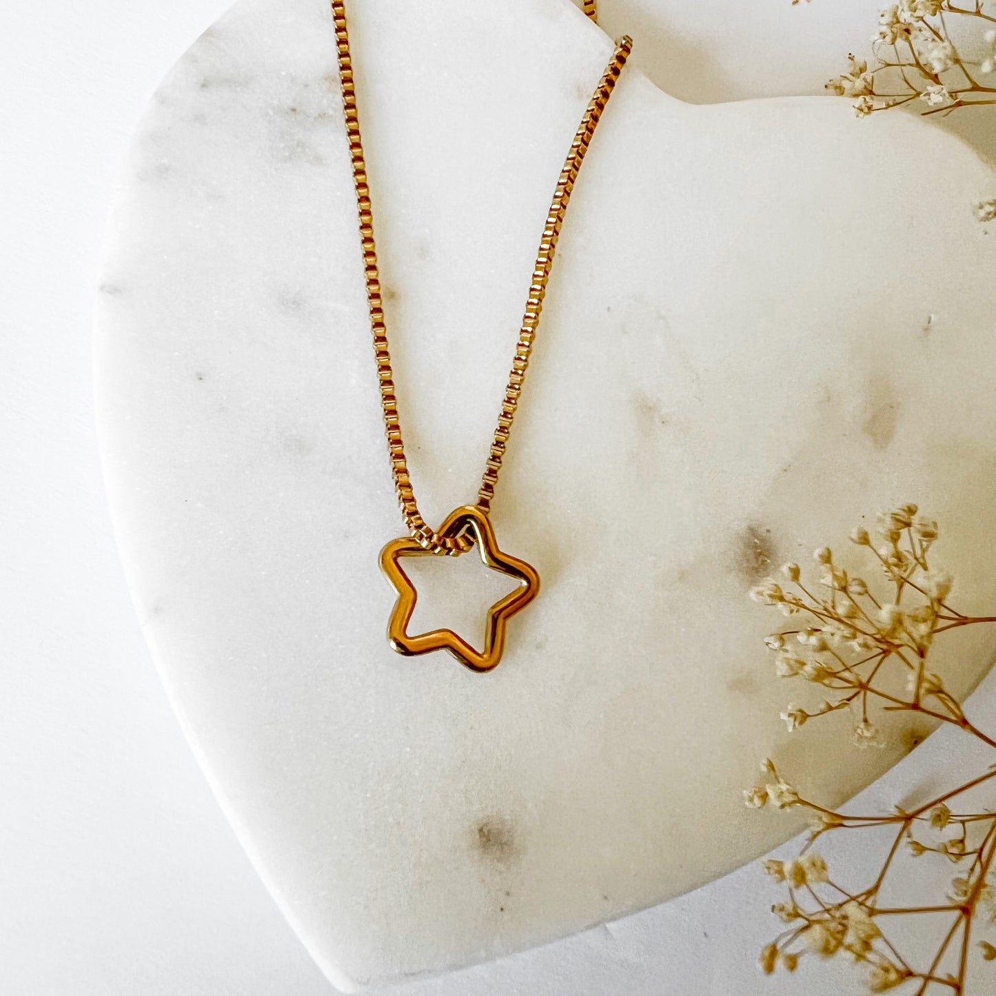 Silhouette Necklace